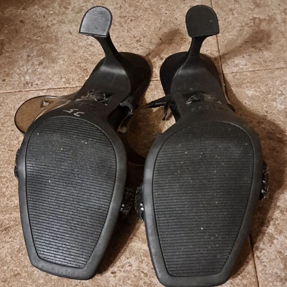 Guess shoes - Picture 8 of 10
